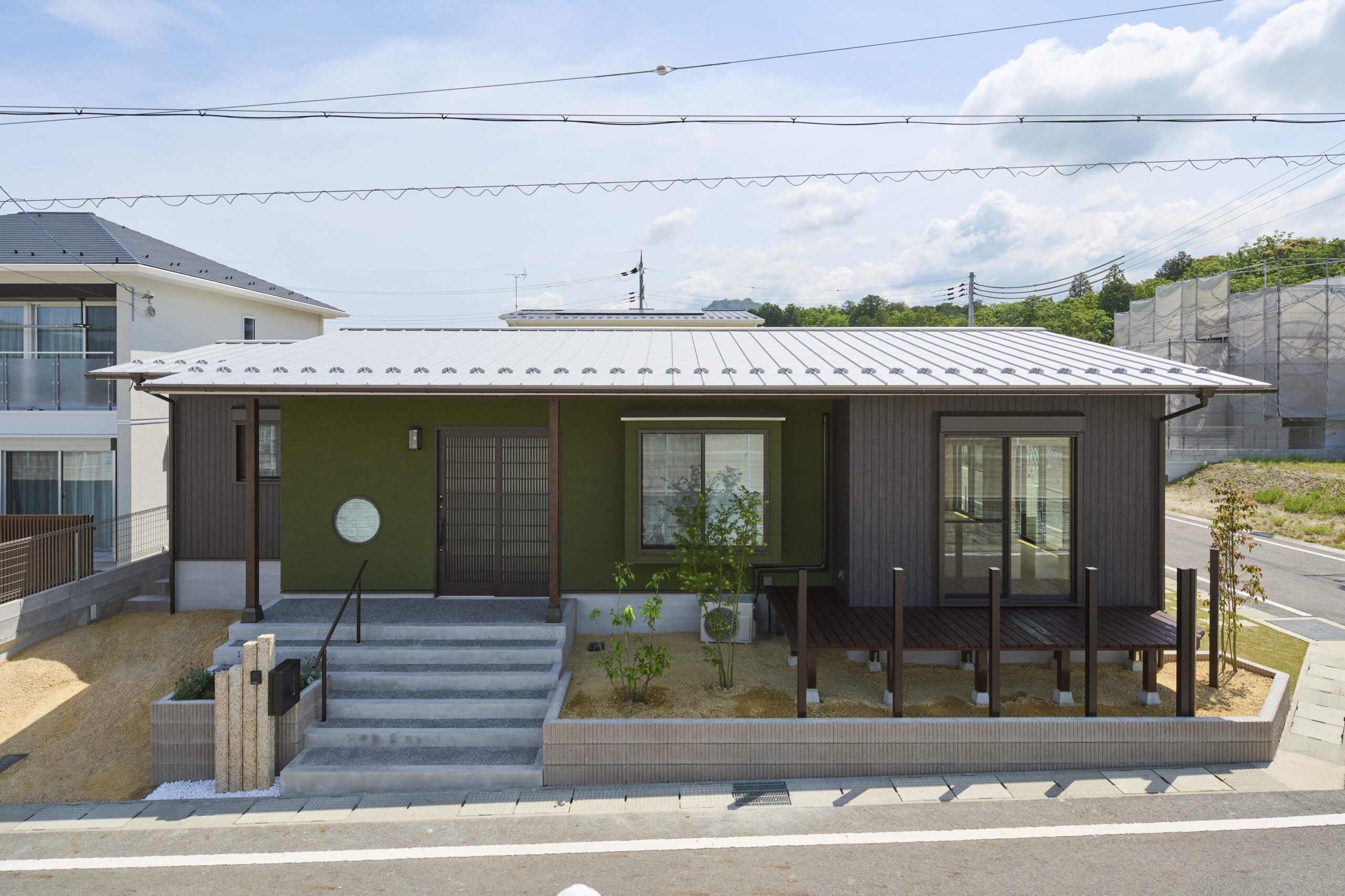 <br />
<b>Warning</b>:  Undefined variable $alt in <b>/home/xs584097/ouchi-shiga.com/public_html/wp-content/themes/moesia/single-contractor.php</b> on line <b>137</b><br />
