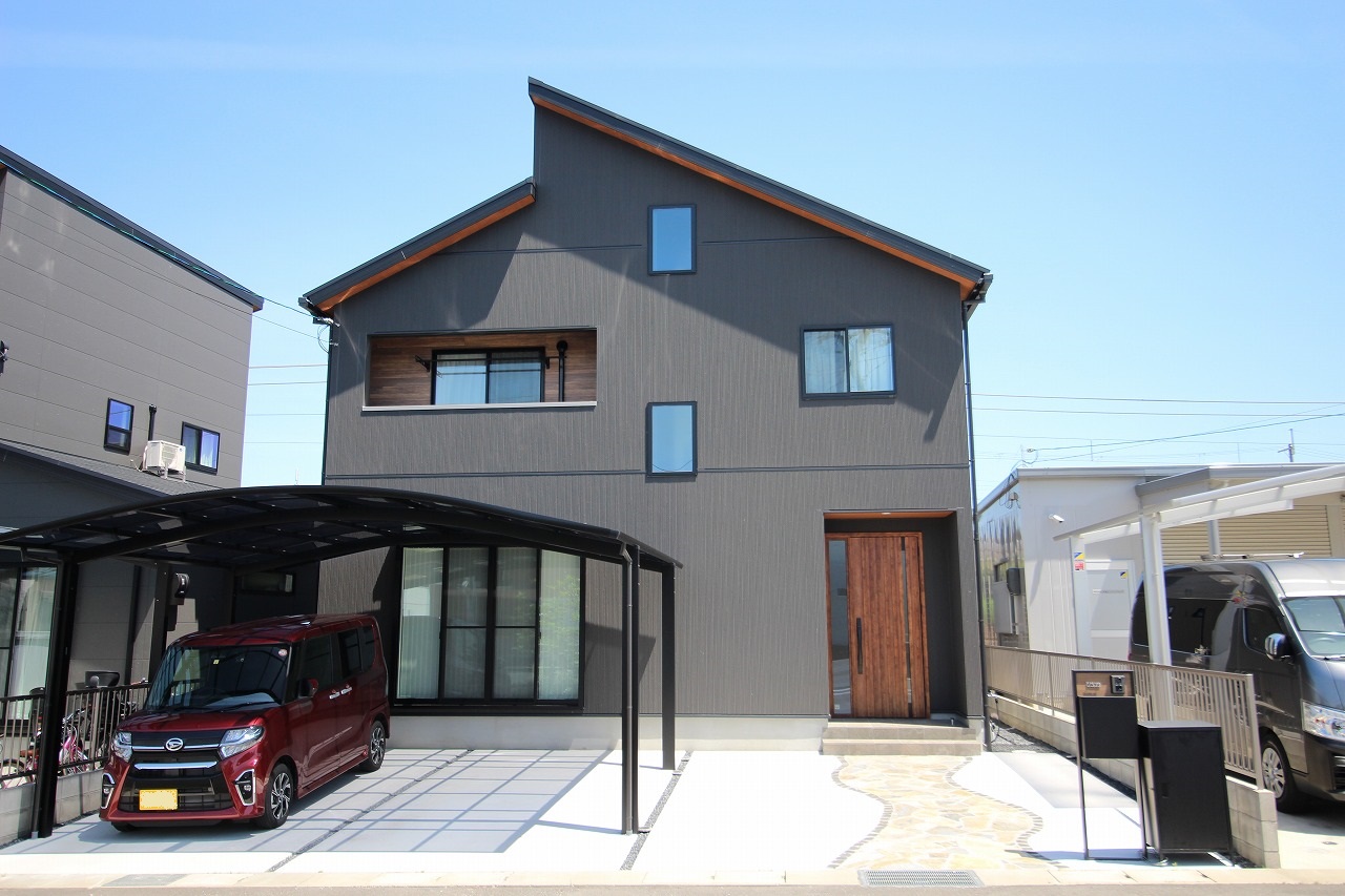 <br />
<b>Warning</b>:  Undefined variable $alt in <b>/home/xs584097/ouchi-shiga.com/public_html/wp-content/themes/moesia/single-contractor.php</b> on line <b>137</b><br />
