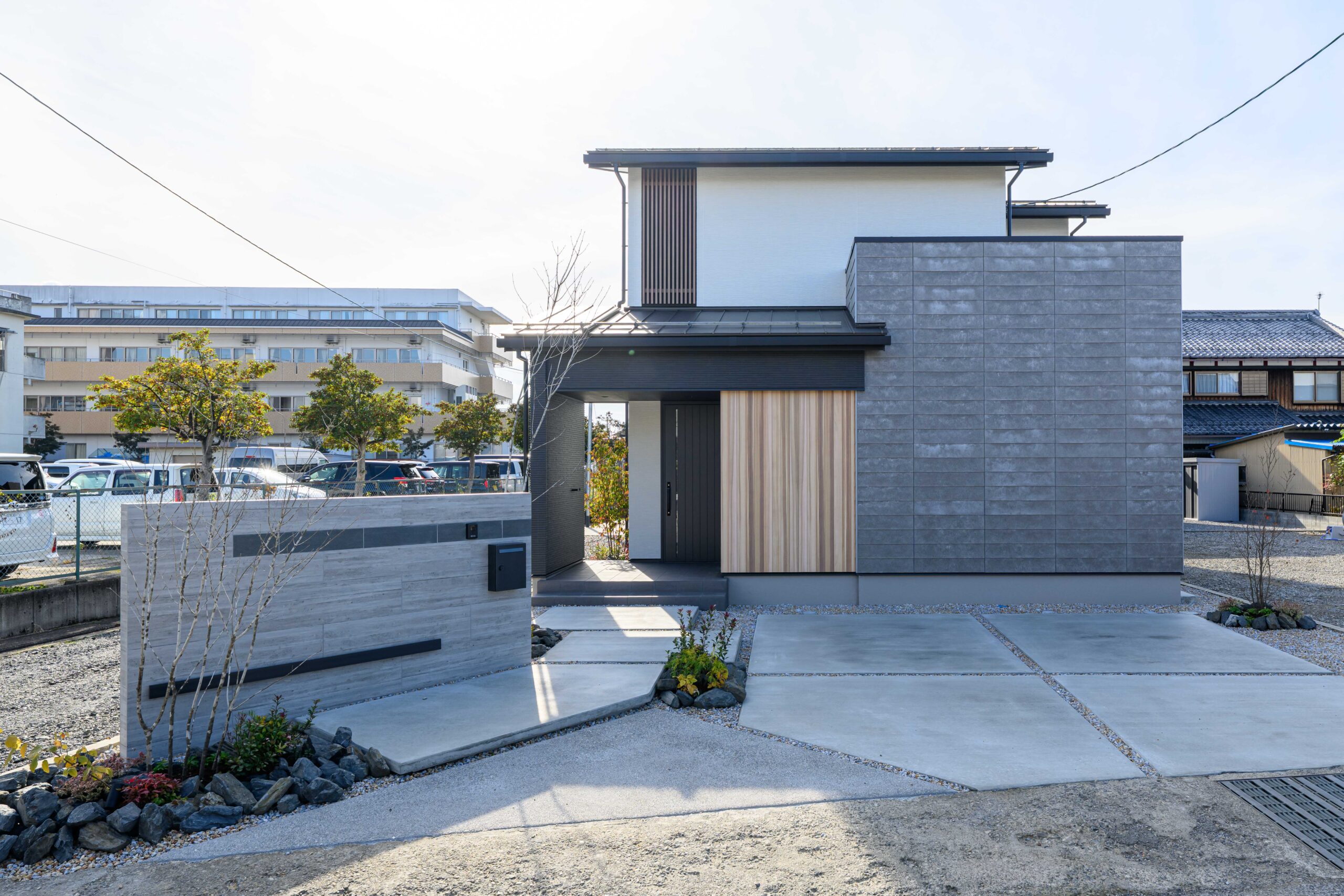 <br />
<b>Warning</b>:  Undefined variable $alt in <b>/home/xs584097/ouchi-shiga.com/public_html/wp-content/themes/moesia/single-contractor.php</b> on line <b>127</b><br />
