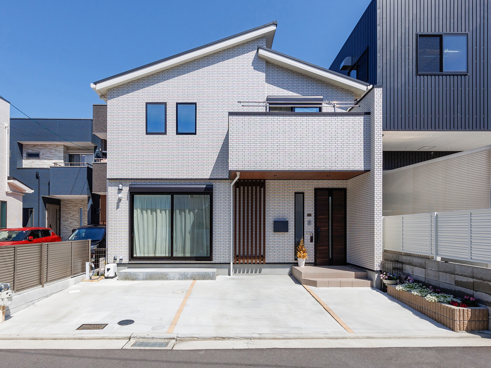 <br />
<b>Warning</b>:  Undefined variable $alt in <b>/home/xs584097/ouchi-shiga.com/public_html/wp-content/themes/moesia/single-contractor.php</b> on line <b>179</b><br />
