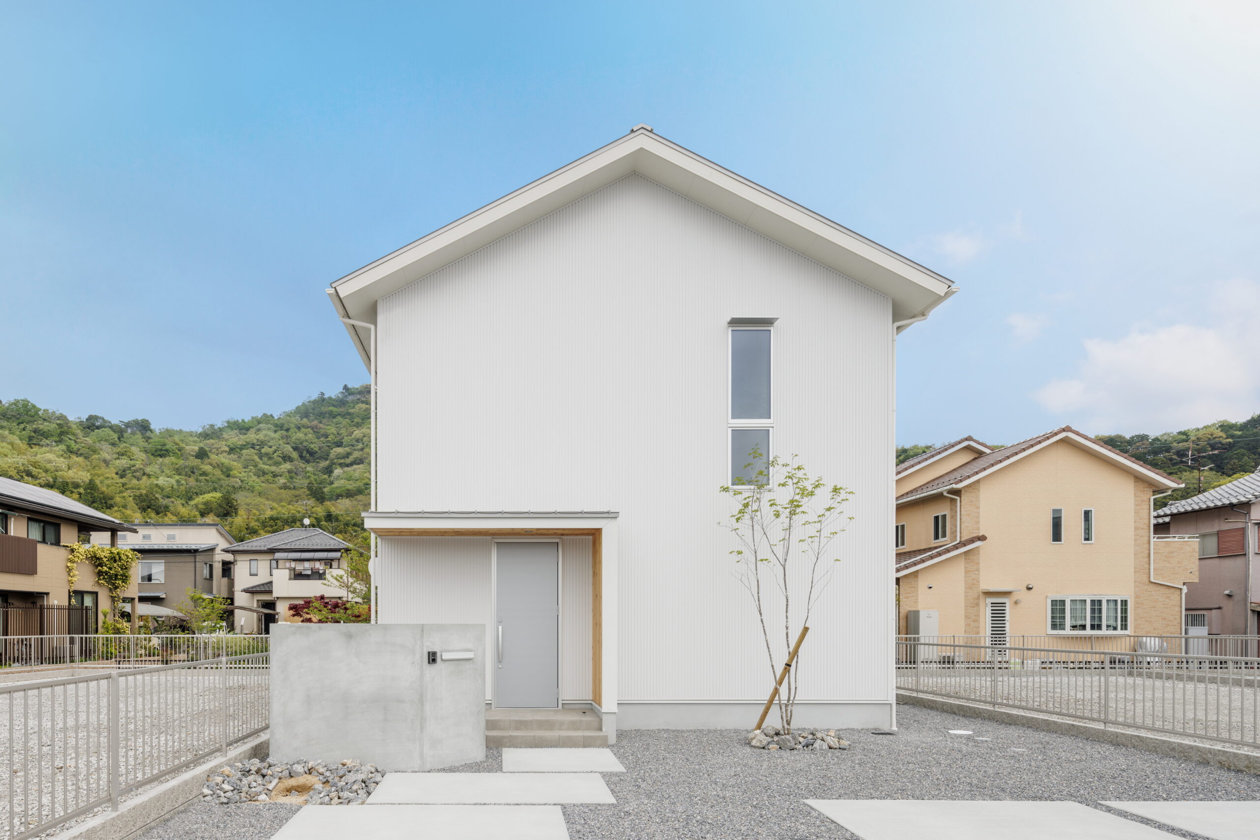 <br />
<b>Warning</b>:  Undefined variable $alt in <b>/home/xs584097/ouchi-shiga.com/public_html/wp-content/themes/moesia/single-contractor.php</b> on line <b>137</b><br />
