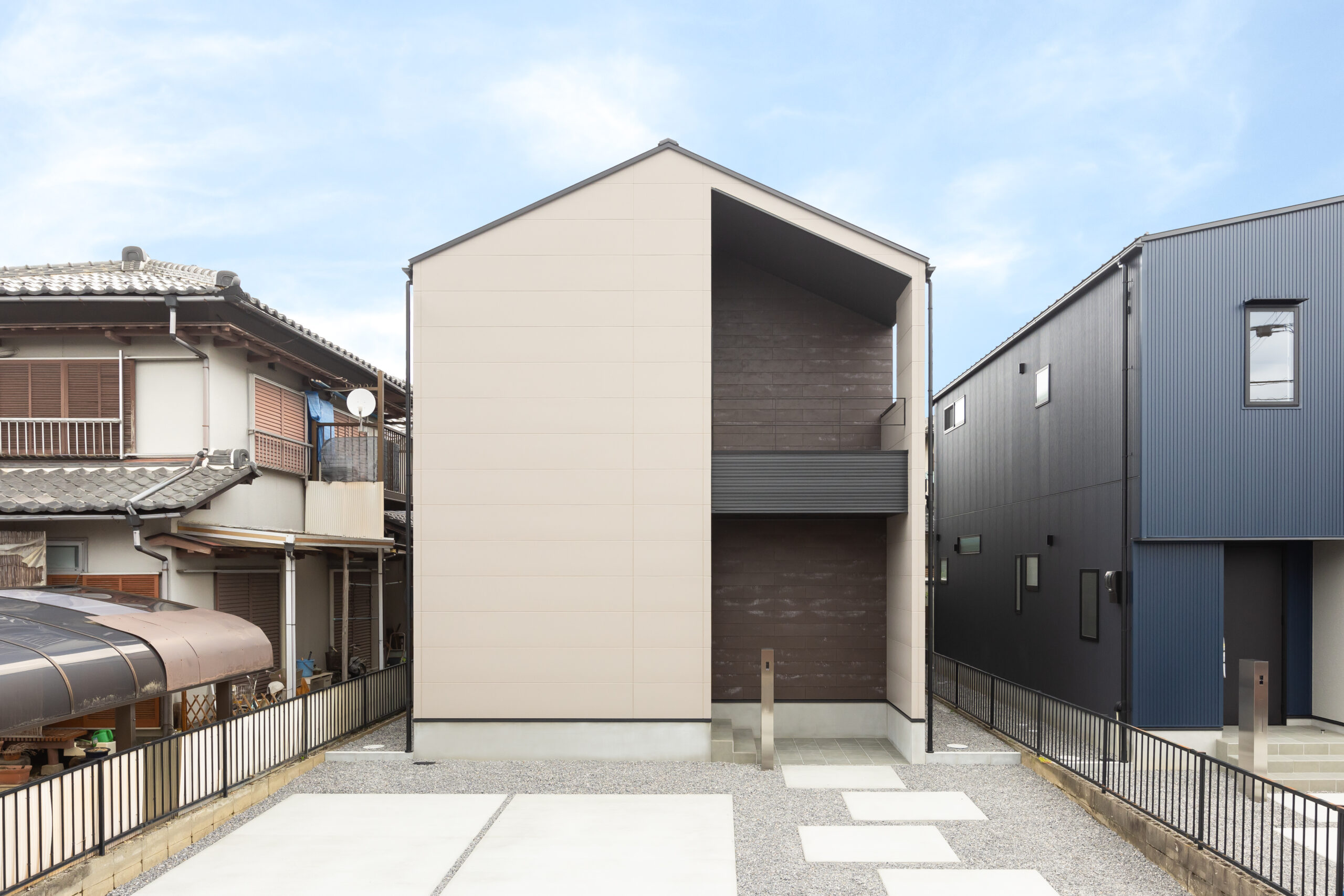 <br />
<b>Warning</b>:  Undefined variable $alt in <b>/home/xs584097/ouchi-shiga.com/public_html/wp-content/themes/moesia/single-contractor.php</b> on line <b>127</b><br />
