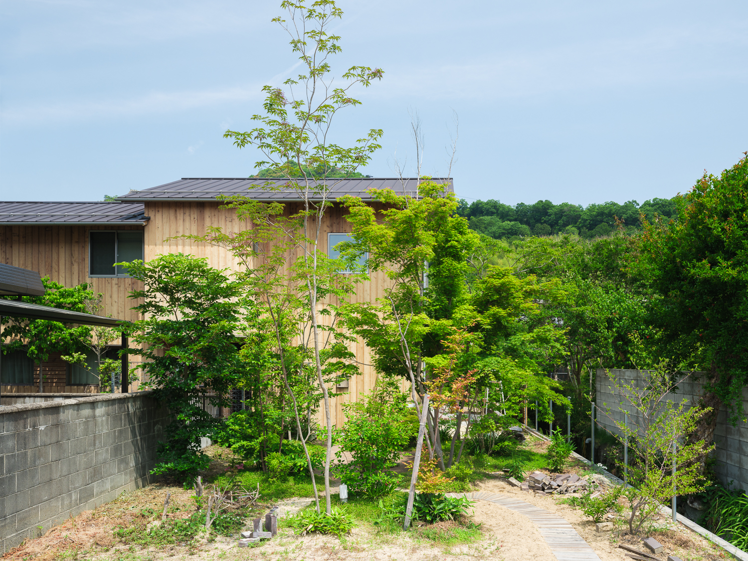 <br />
<b>Warning</b>:  Undefined variable $alt in <b>/home/xs584097/ouchi-shiga.com/public_html/wp-content/themes/moesia/single-contractor.php</b> on line <b>119</b><br />
